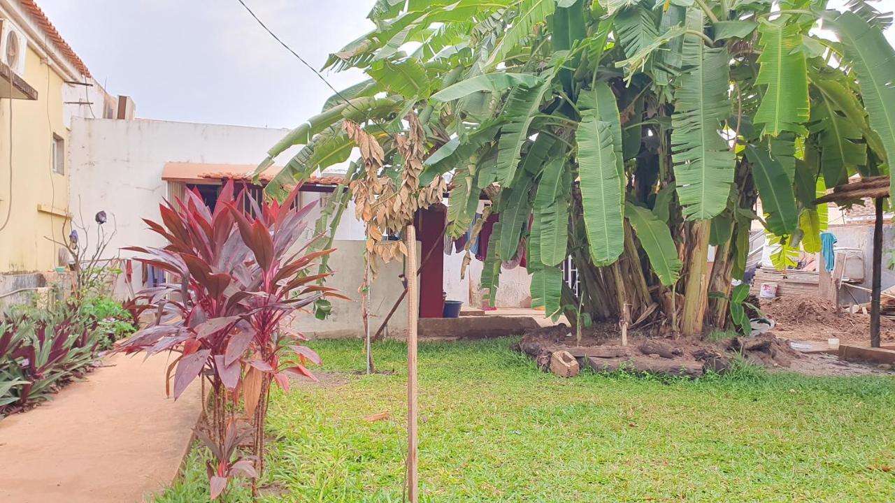 Casa Cacheu Low Cost Family House Bissau Exterior photo